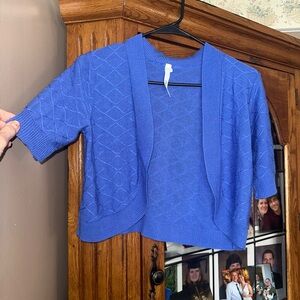 Small Petite Blue Women's Shrug Short sleeve Sweater. MUST BE BUNDLED